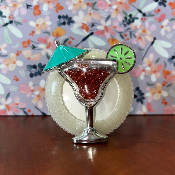 3️⃣for💲1️⃣5️⃣ Bath & Body Works Car Holder - Picture 2 of 4